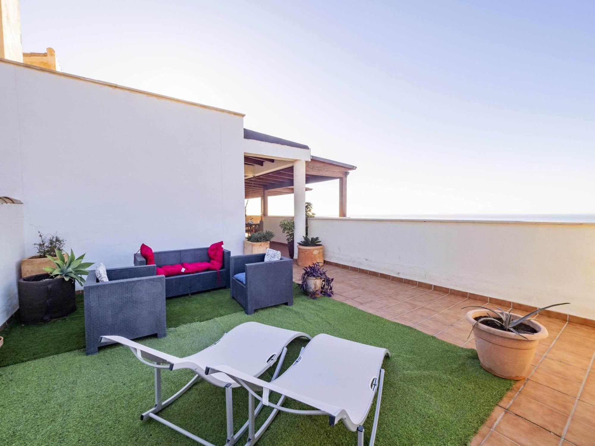 Atico Con Vistas Al Mar Piscina Y Parking Apartment Malaga Luaran gambar
